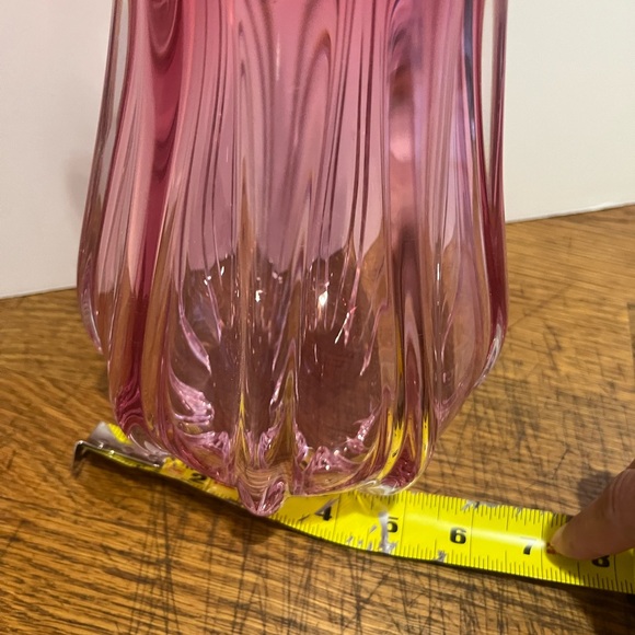 Chribska Glassworks Handblown‎  Cranberry Pink Czechoslovakian Art Glass Vase - Picture 5 of 6